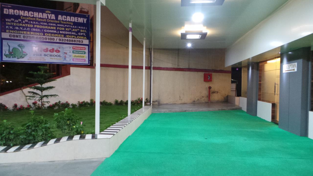 Hotel Galaxy Residency Vasai-Virar Zewnętrze zdjęcie
